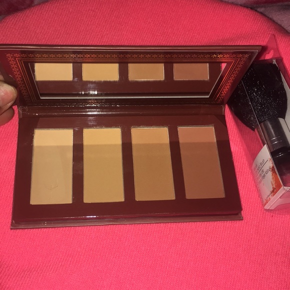 Make-up/blush - Picture 2 of 5